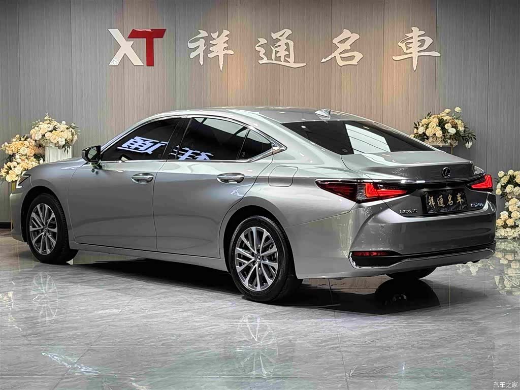 Lexus ES, 2024 8