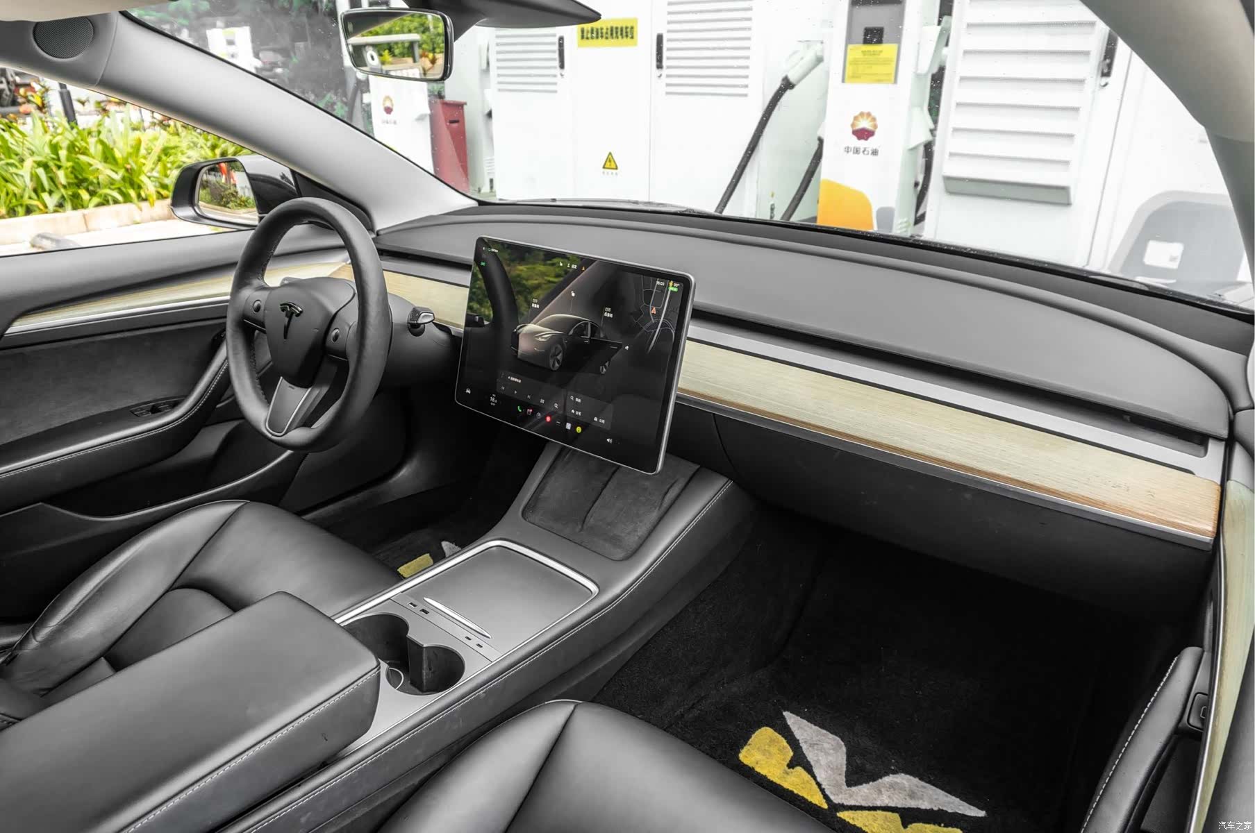 Tesla Model 3, 2023 12