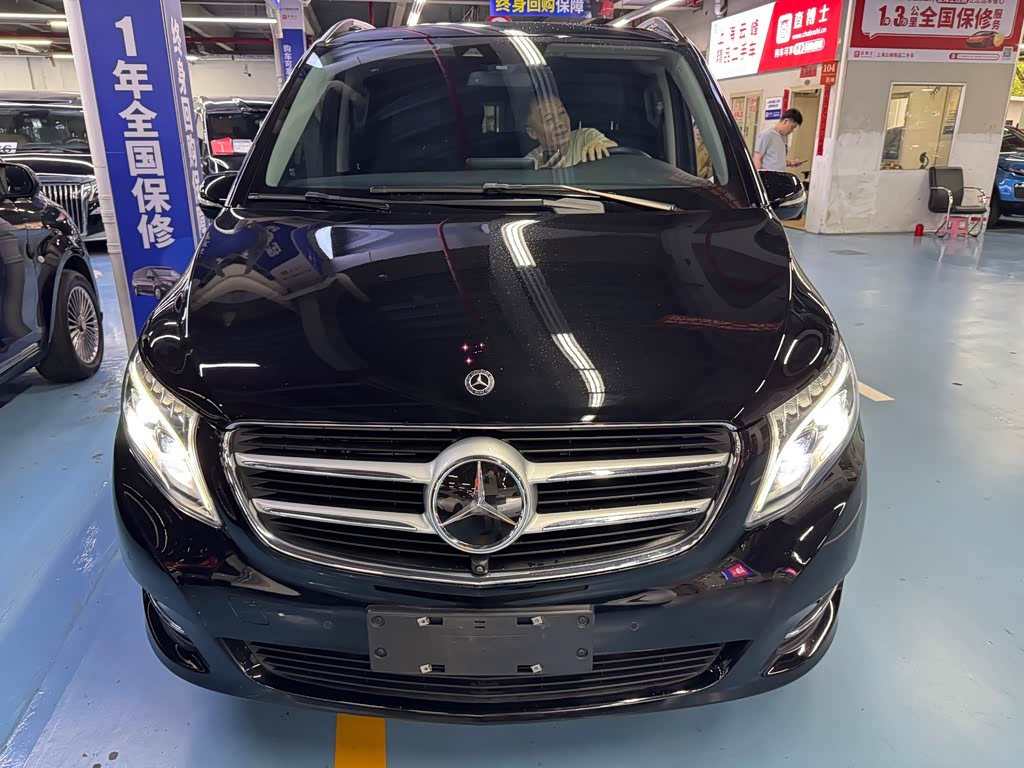Mercedes-Benz V-Class