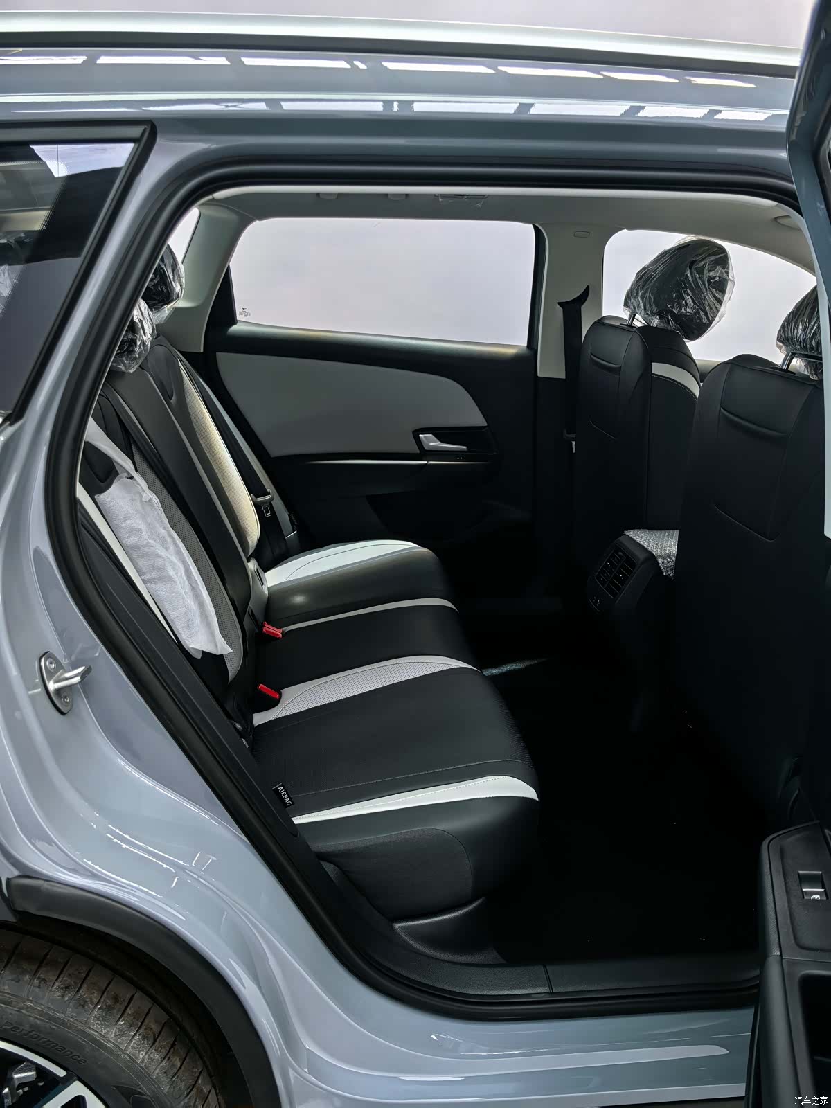 Volkswagen VS8, 2026 20