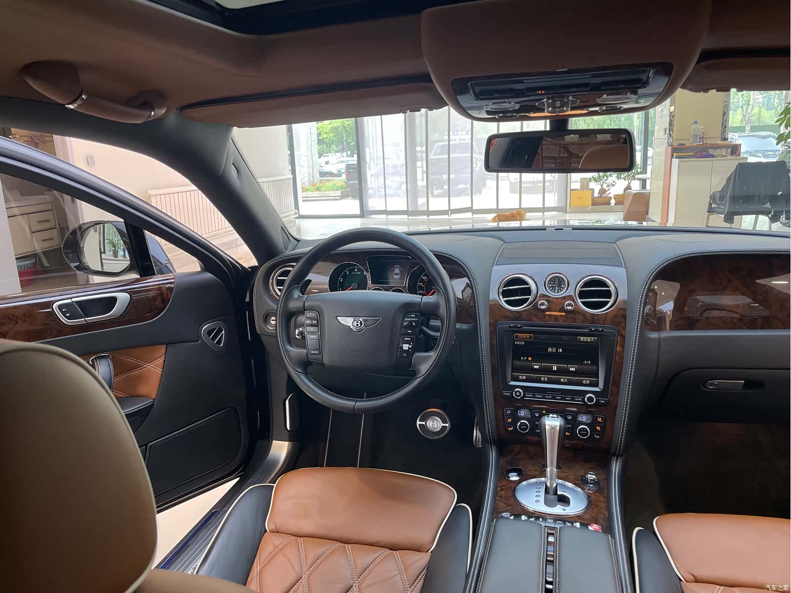 Bentley Flying Spur, 2012 18
