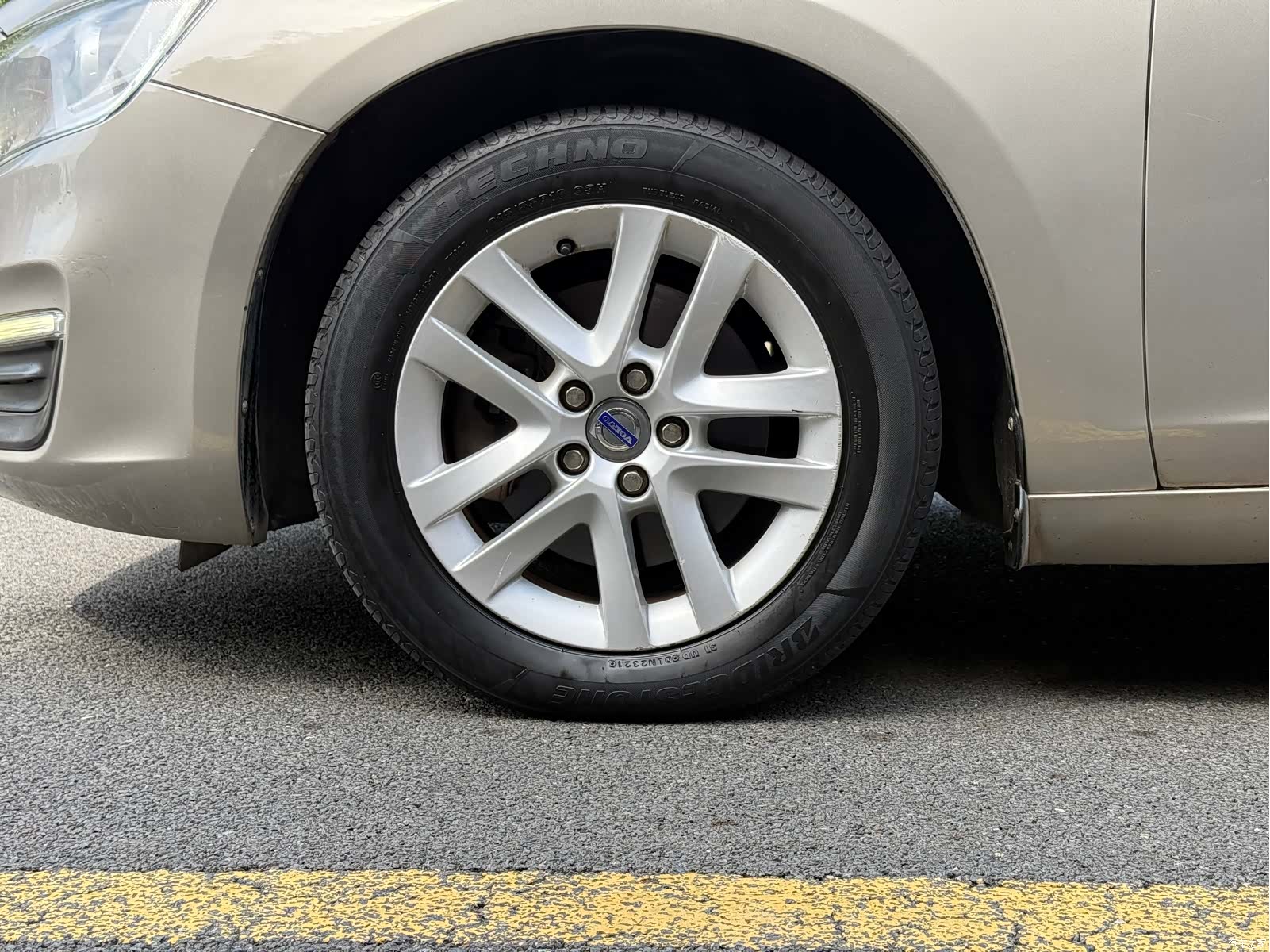 Volvo S60, 2015 17