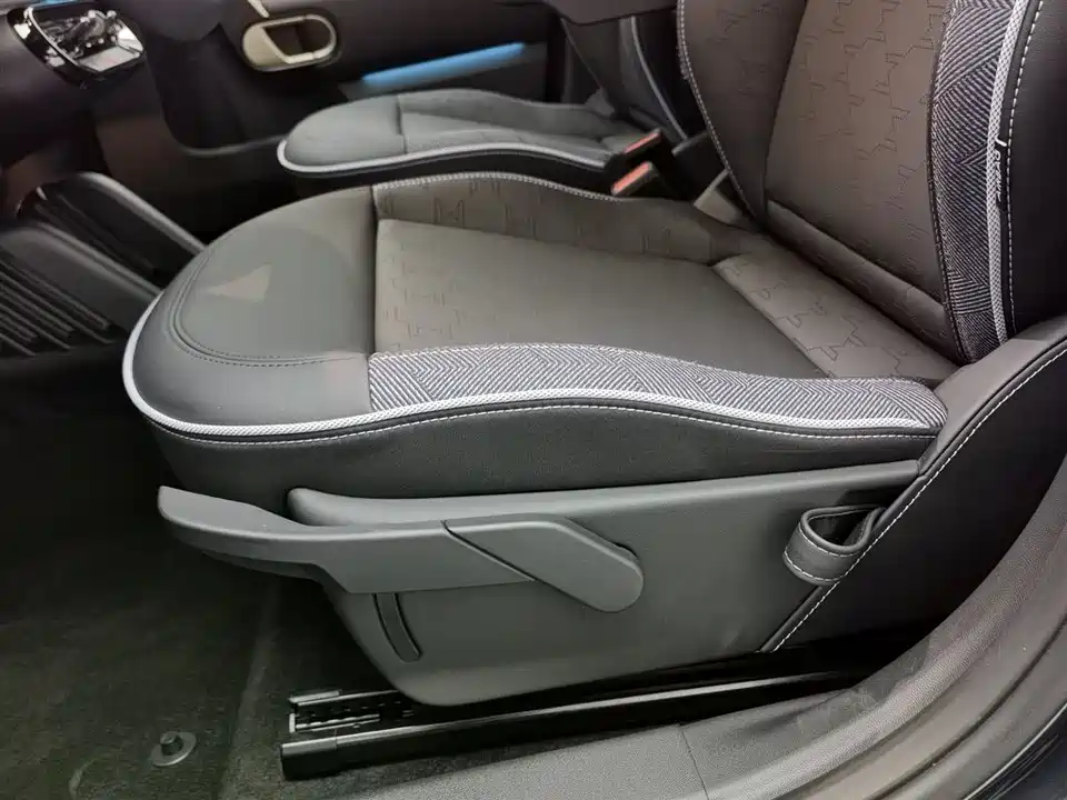 MINI Electric ACEMAN