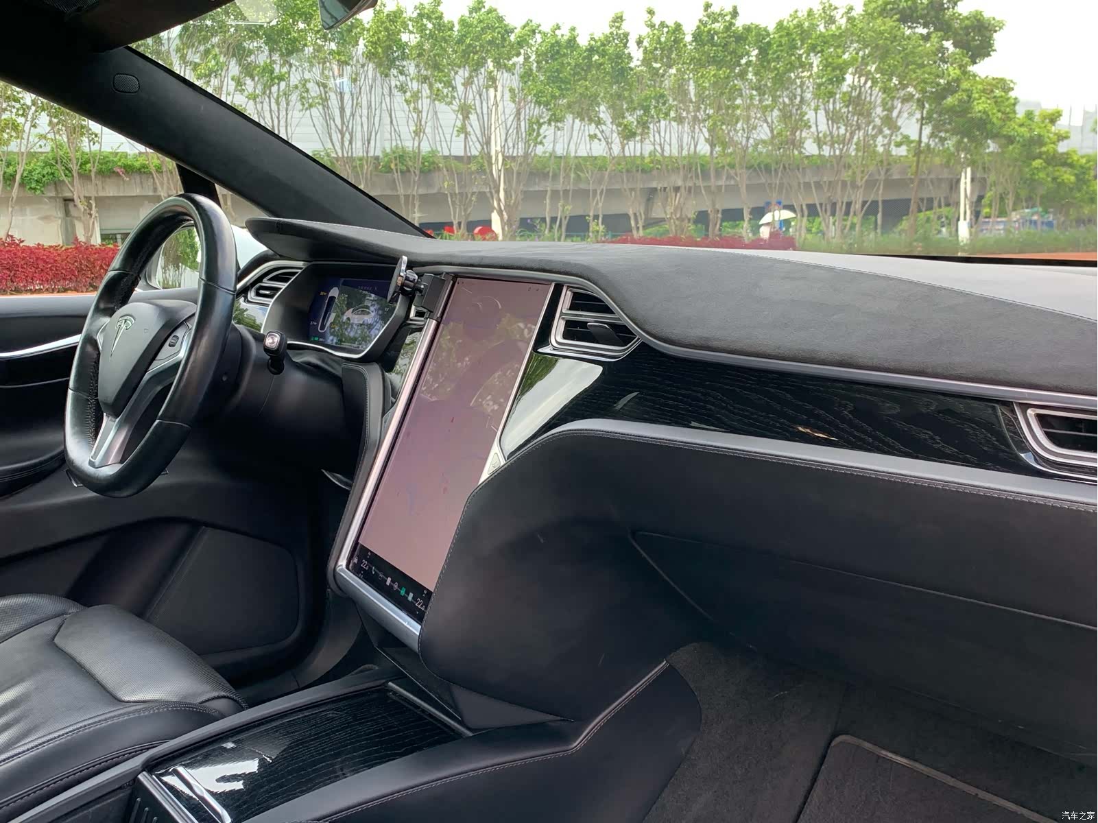 Tesla Model X, 2016 29
