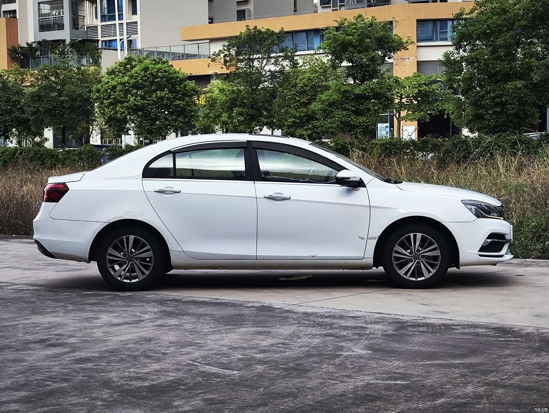 Geely Emgrand, 2018 6