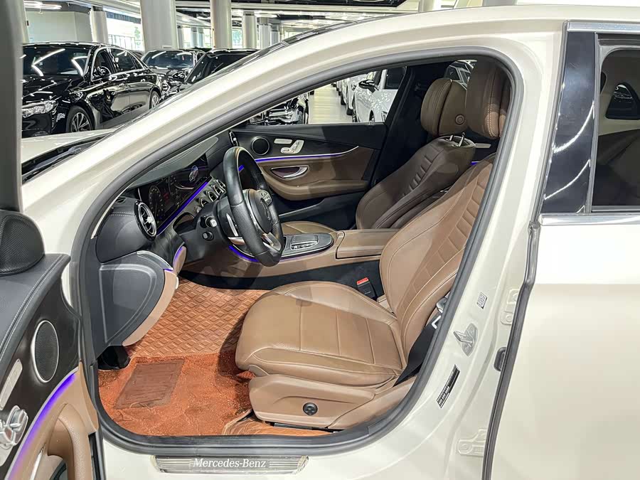 Mercedes-Benz E-Class 2019, фото 4