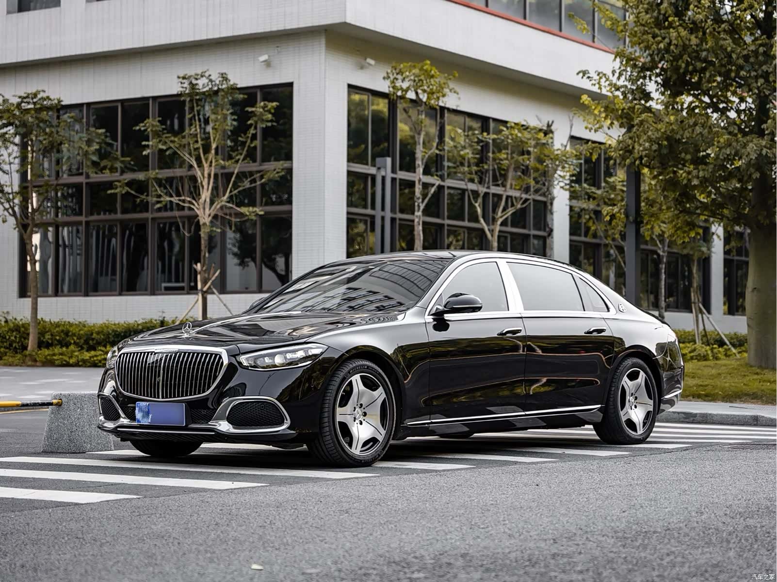 Maybach S-Class, 2022 1
