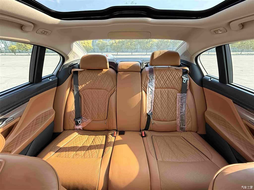 BMW 7 Series, 2022 29