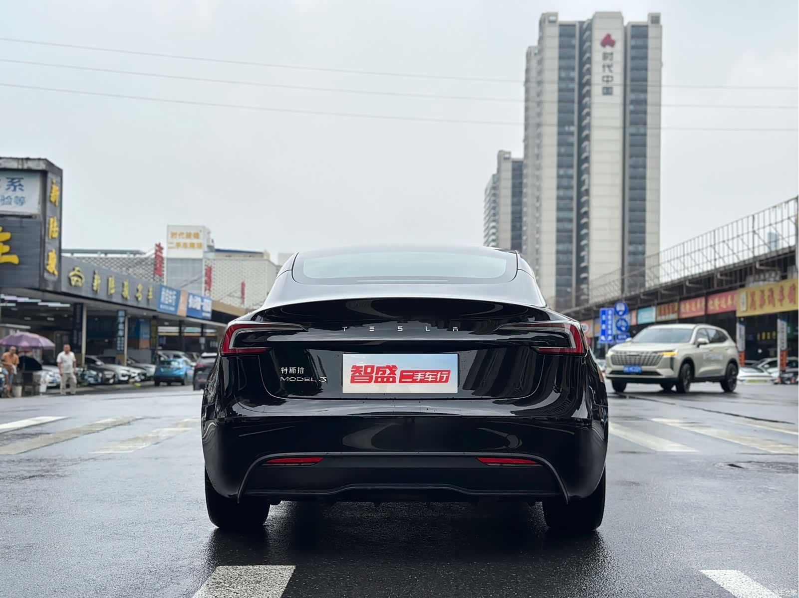 Tesla Model 3, 2025 2