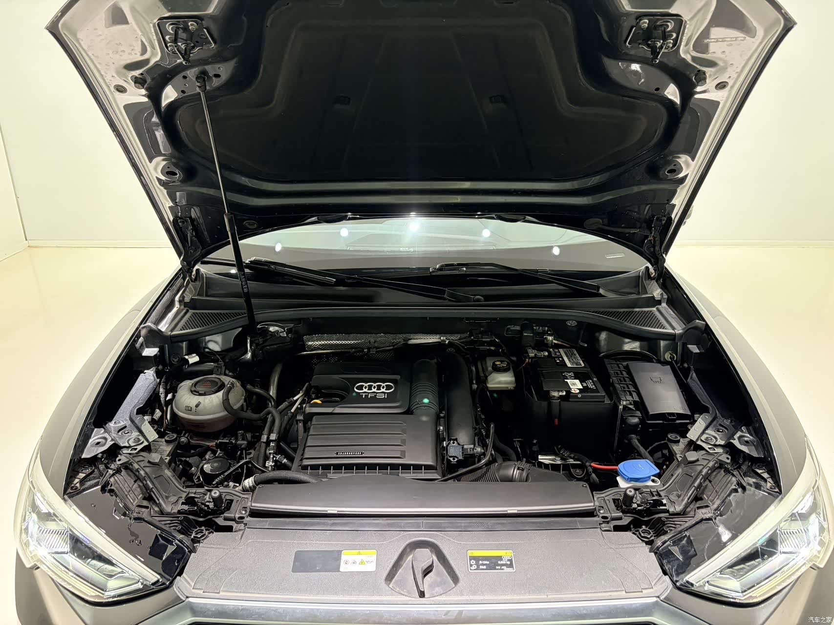 Audi Q3, 2023 20