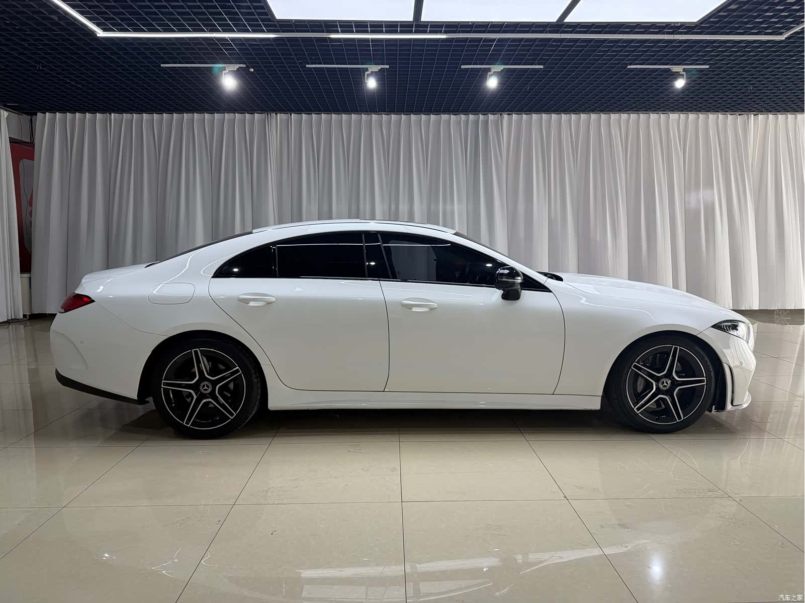 Mercedes-Benz CLS, 2020 13