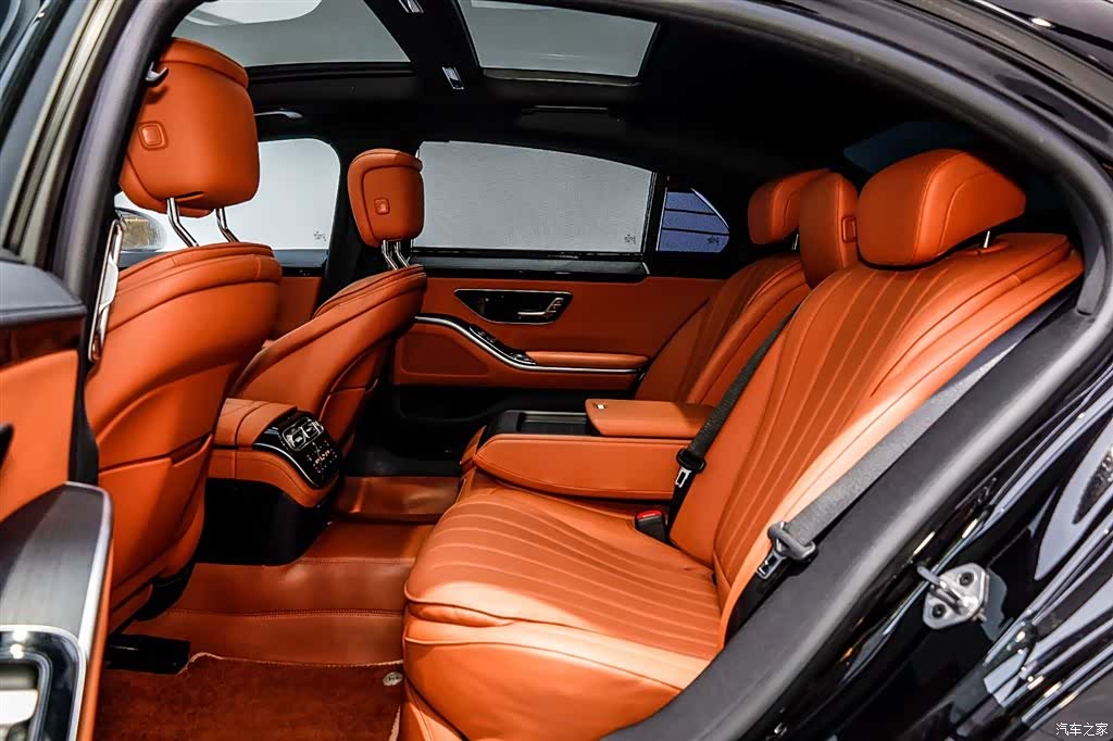 Mercedes-Benz S-Class, 2023 10