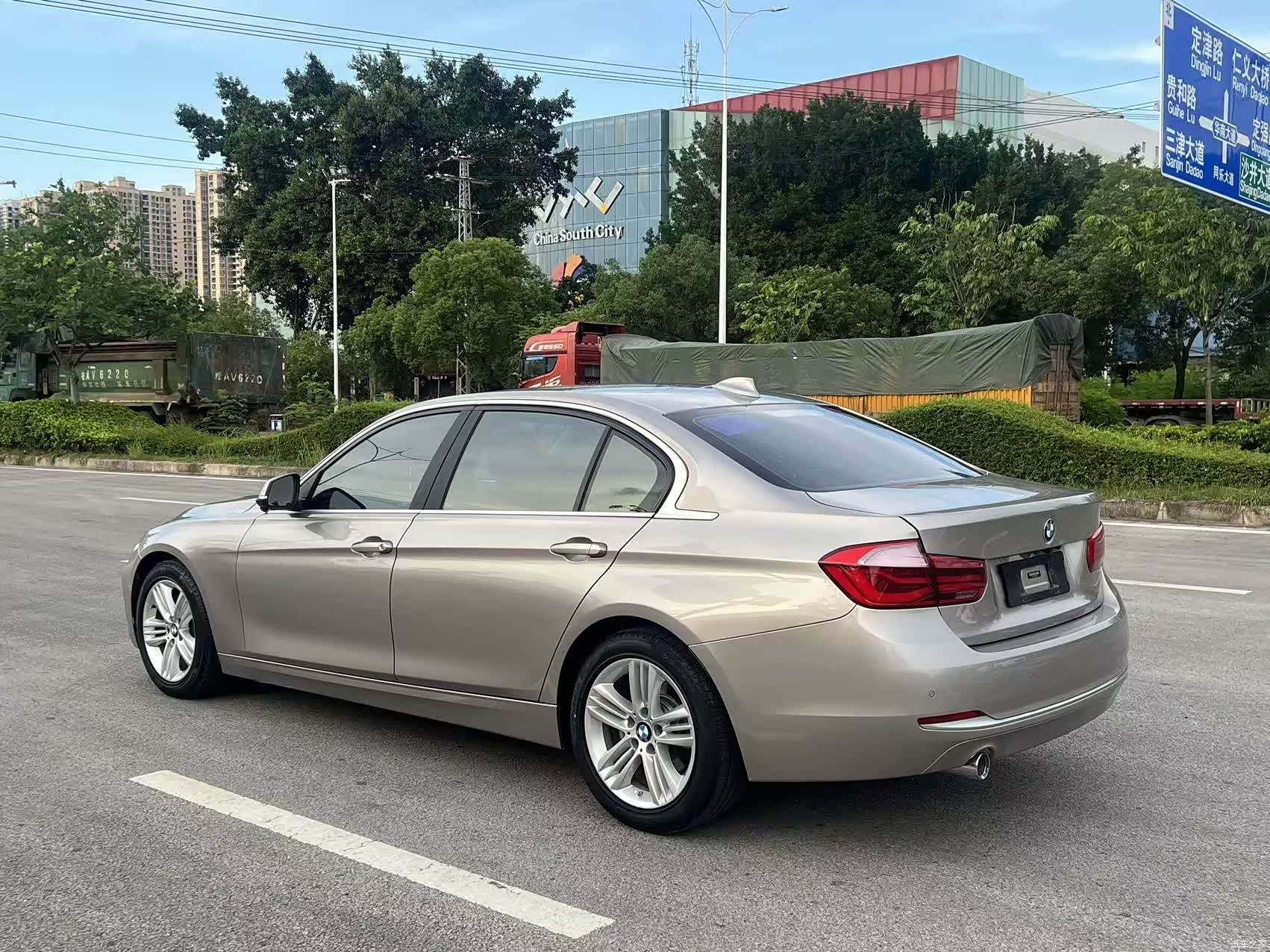 BMW 3 Series, 2018 все фото