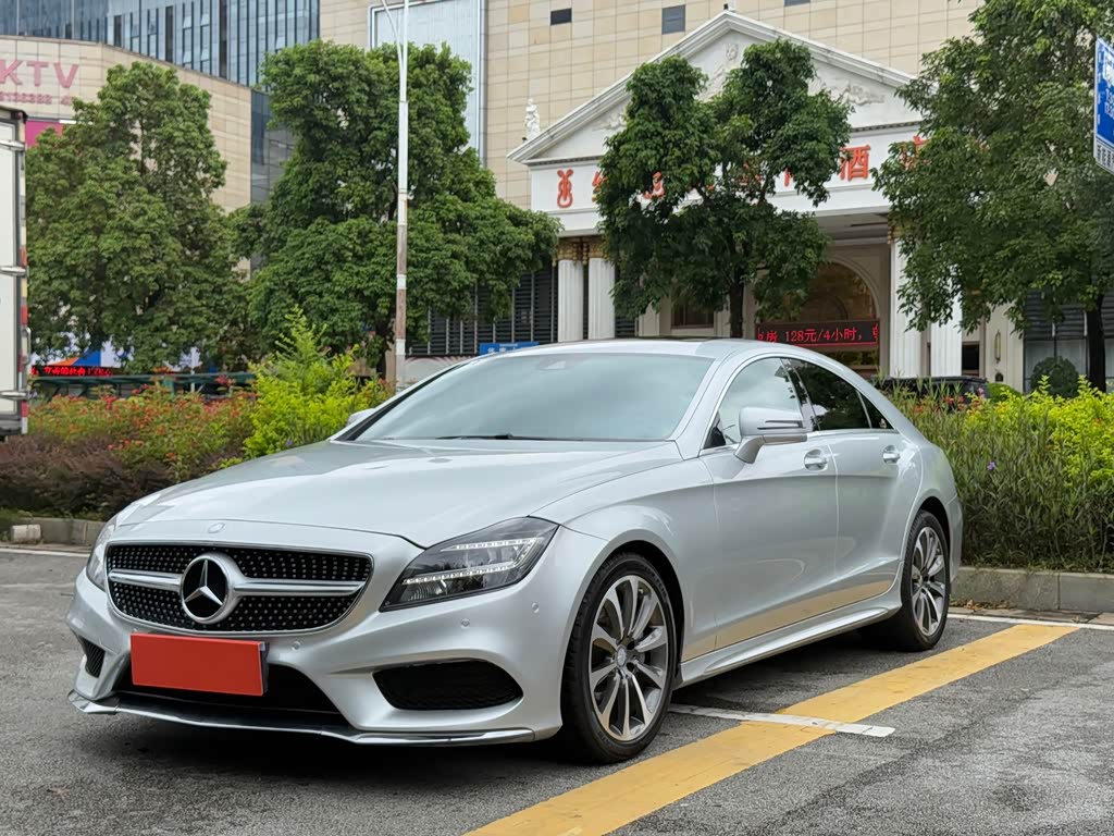 Mercedes-Benz CLS