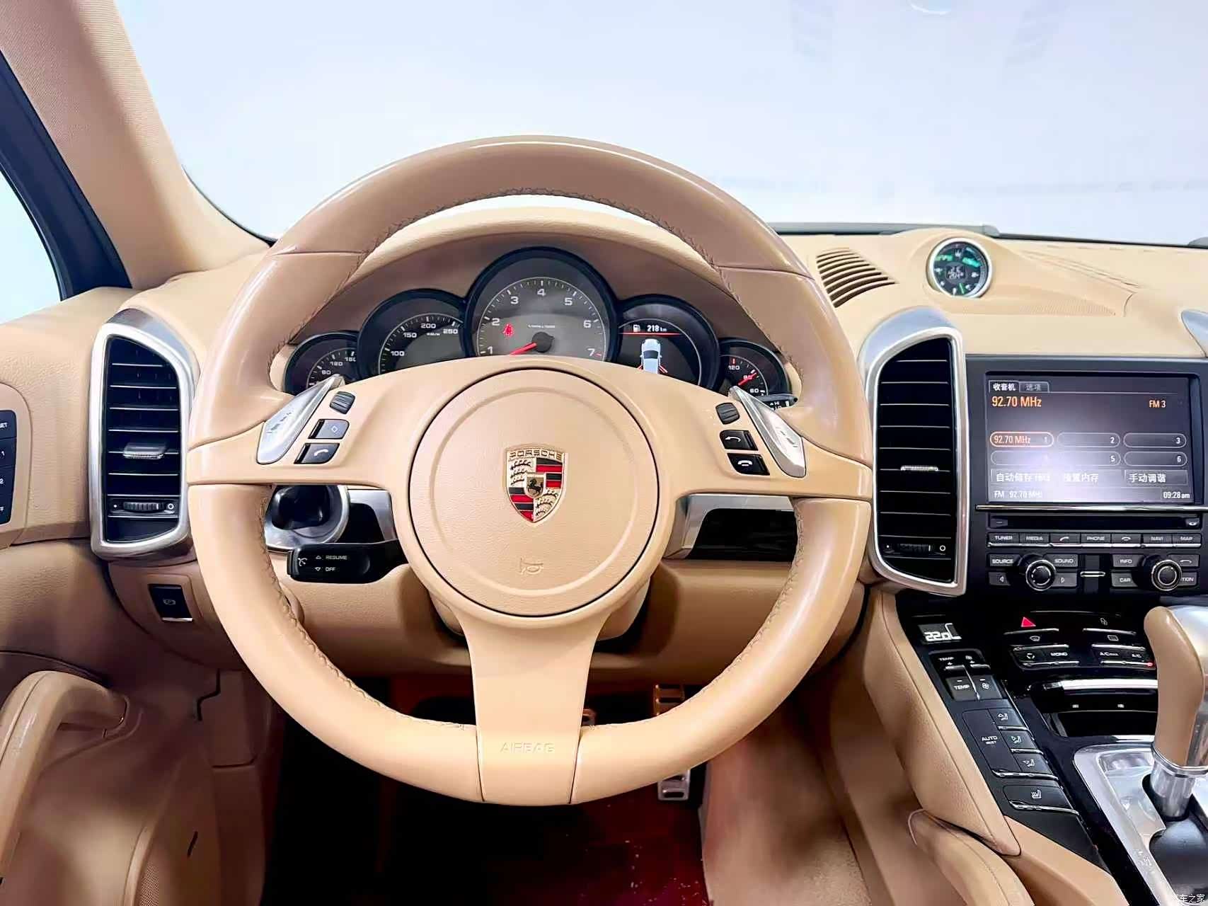 Porsche Cayenne, 2012 10