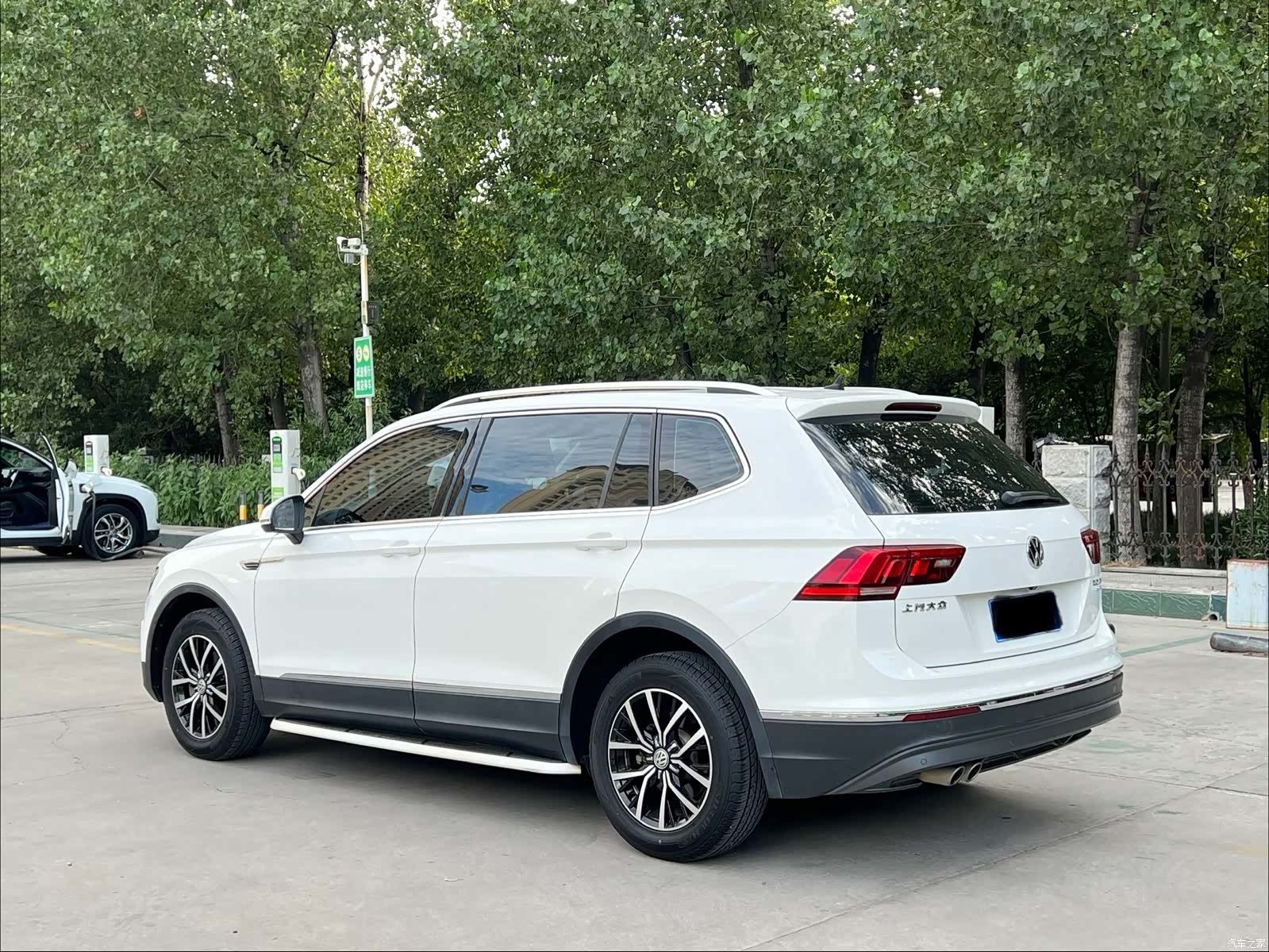Volkswagen Tiguan L, 2018 16