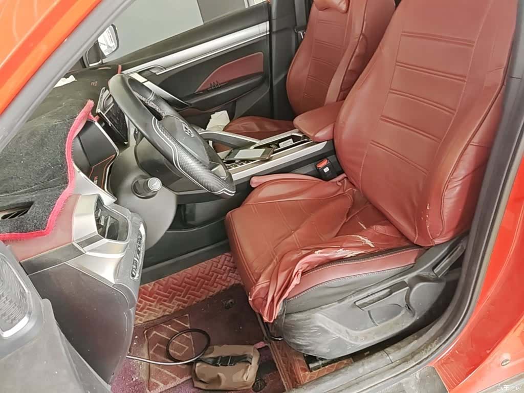 Geely Coolray, 2020 15