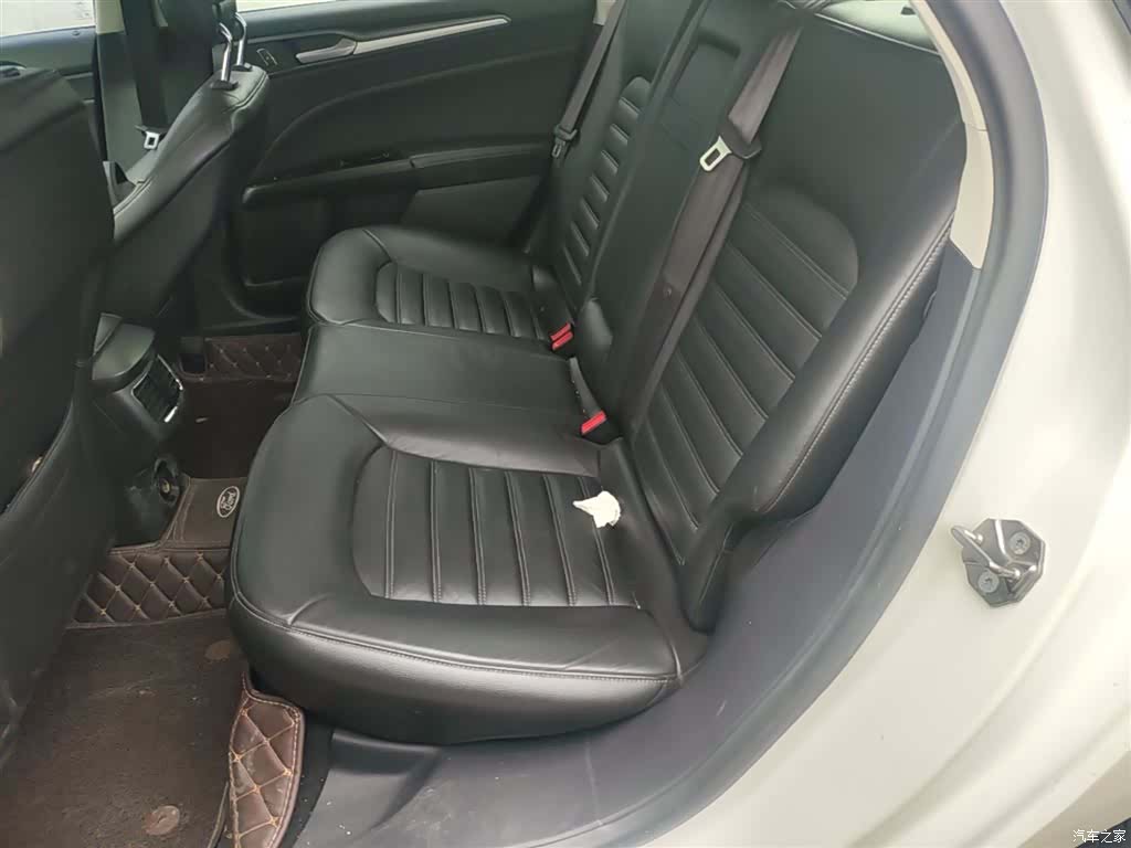 Ford Mondeo, 2016 13