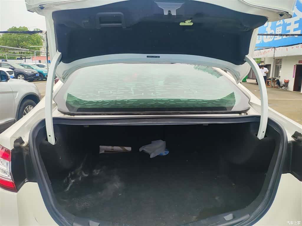 Ford Mondeo, 2016 15