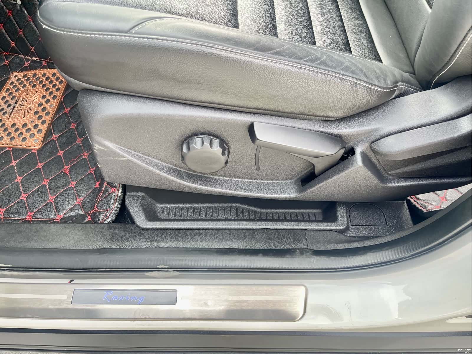 Ford Kuga, 2016 8