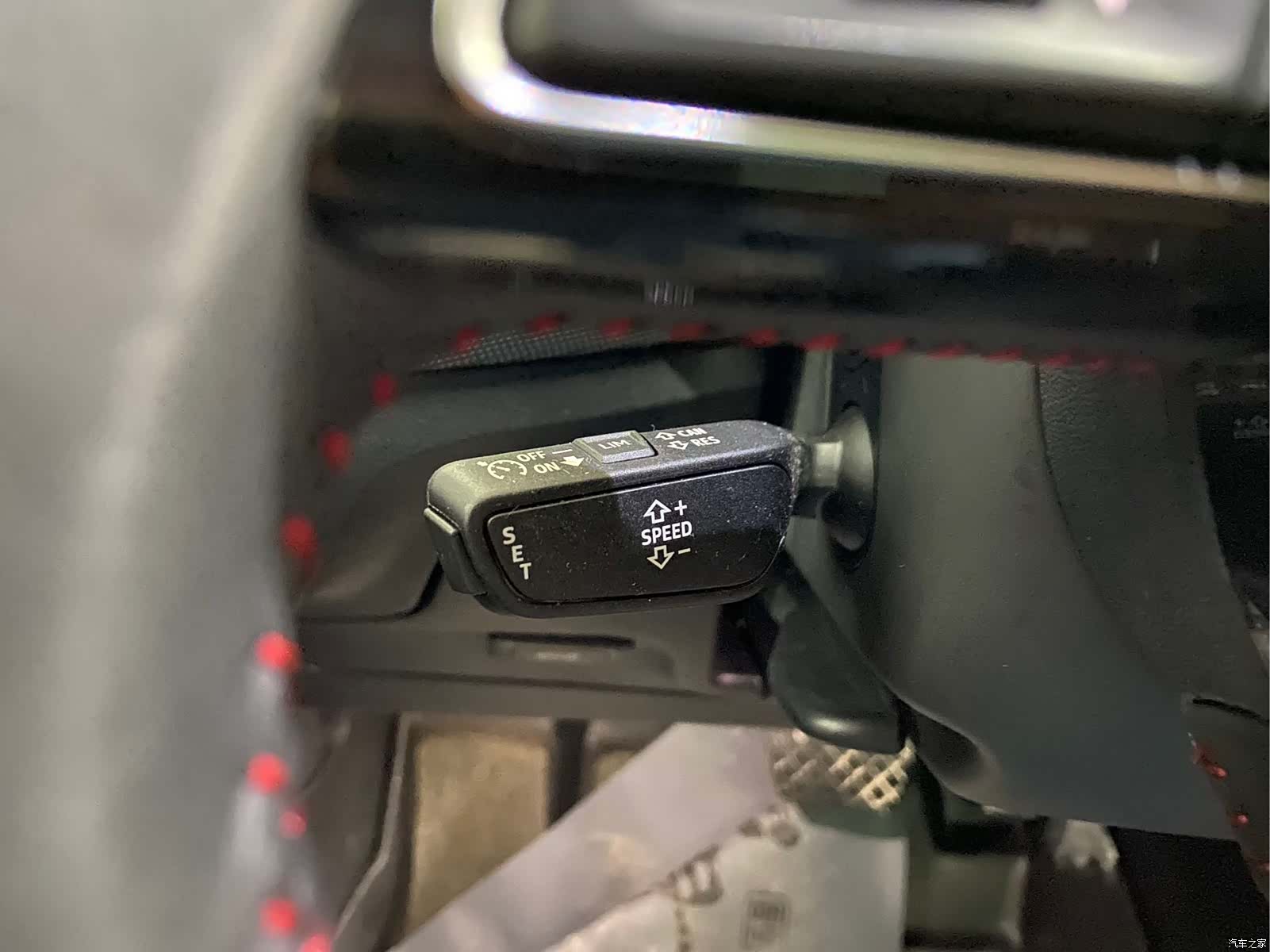 Audi Q2L, 2021 23