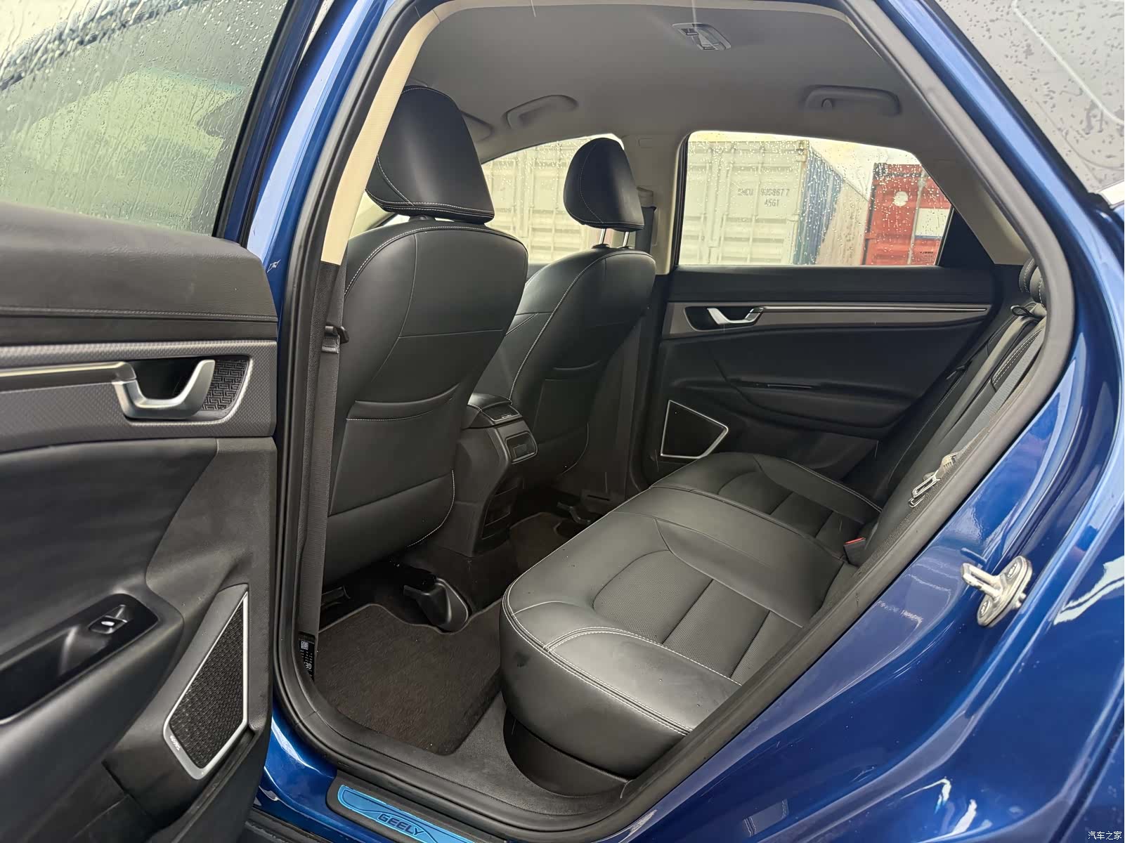 Geely Emgrand, 2018 8