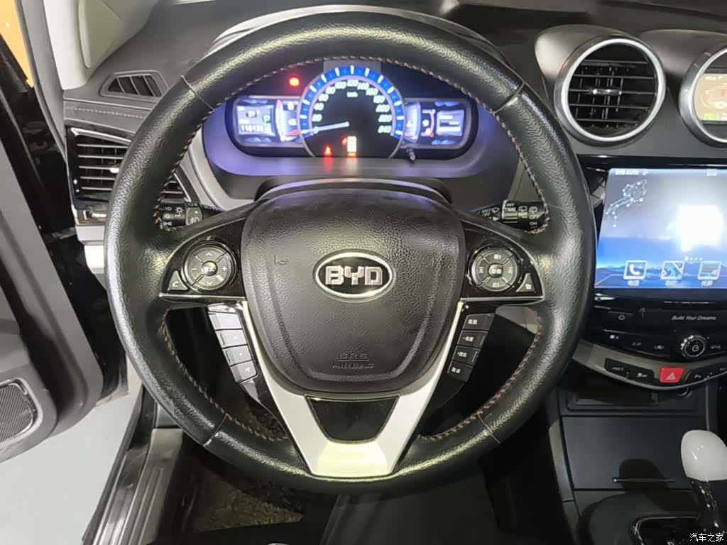BYD S7, 2015 11