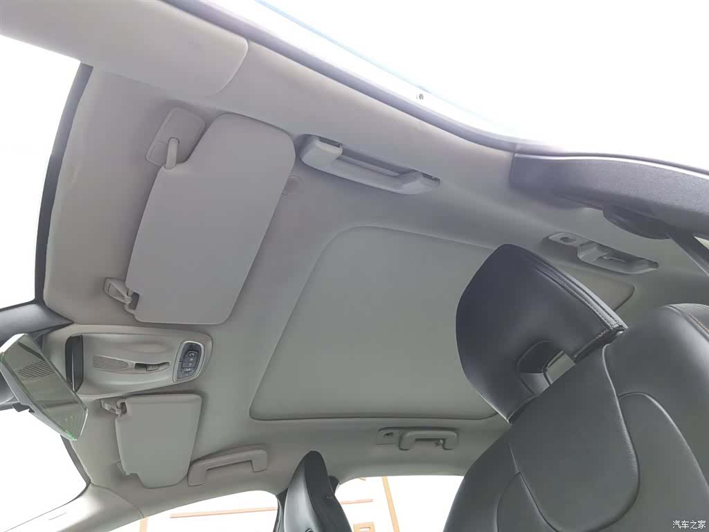 Volvo V40, 2014 14