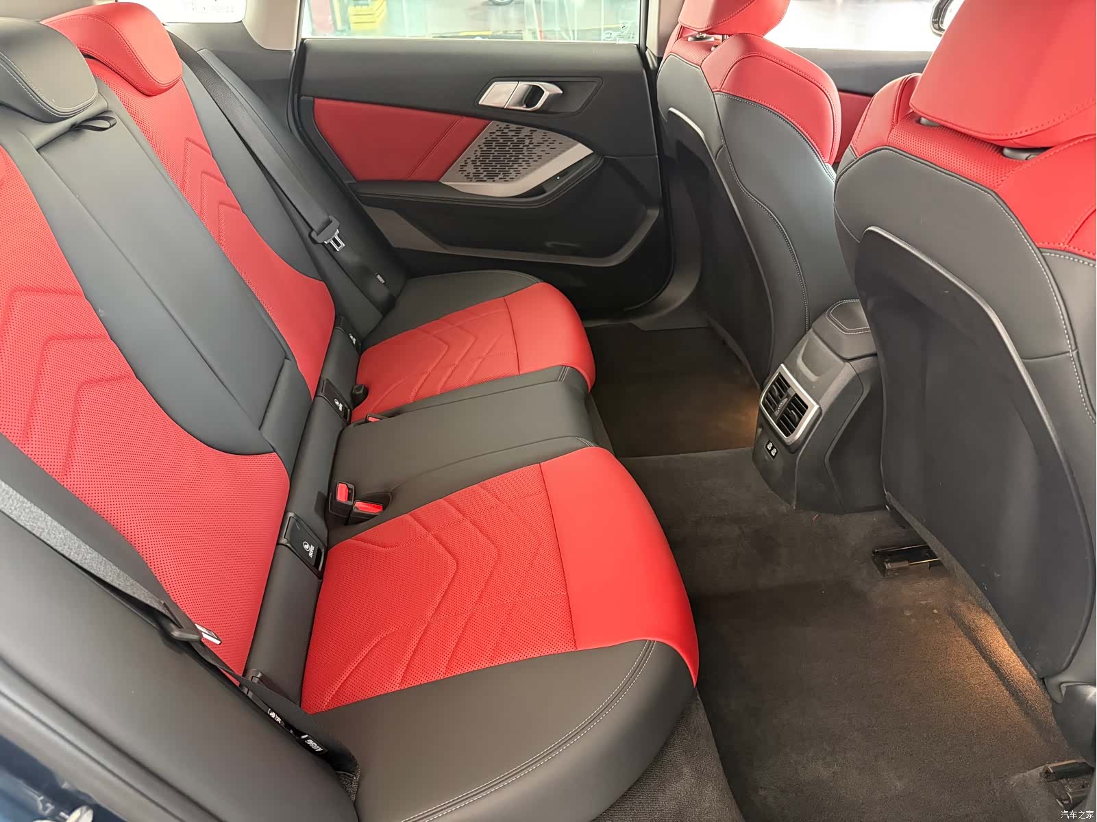BMW 2 Series, 2025 7