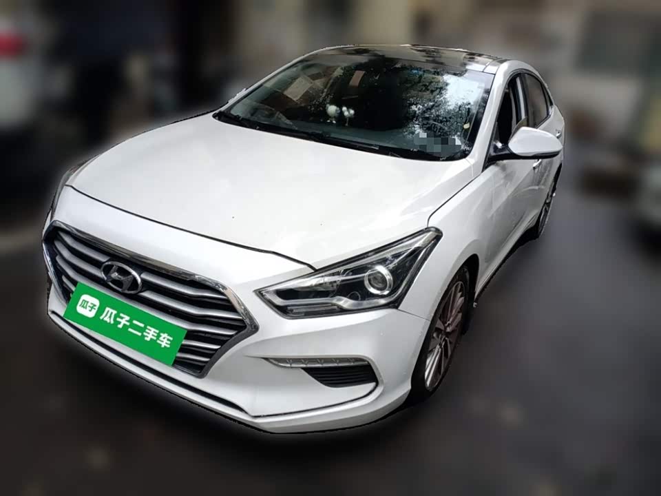 Hyundai Name picture