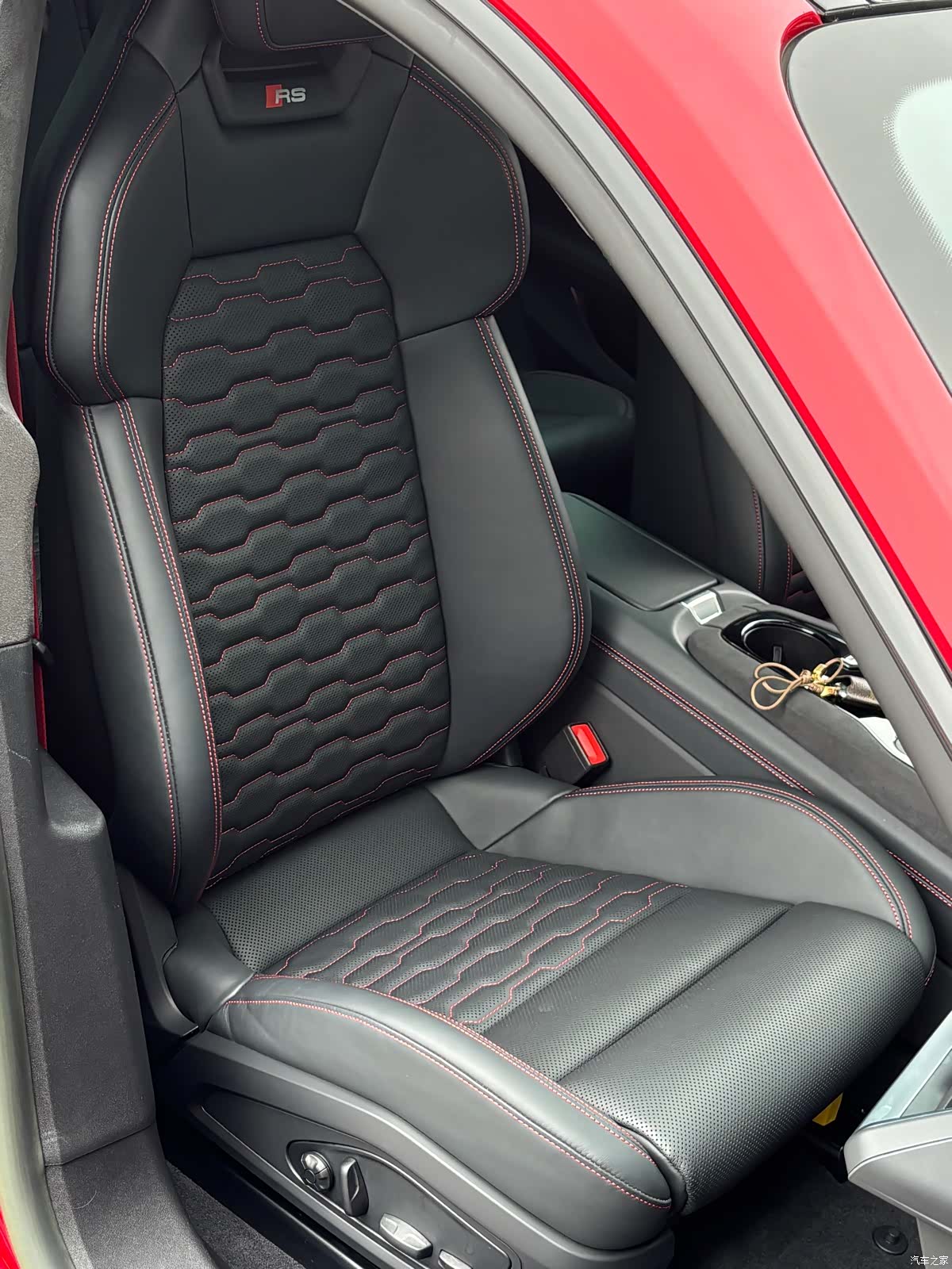 Audi e-tron, 2024 14