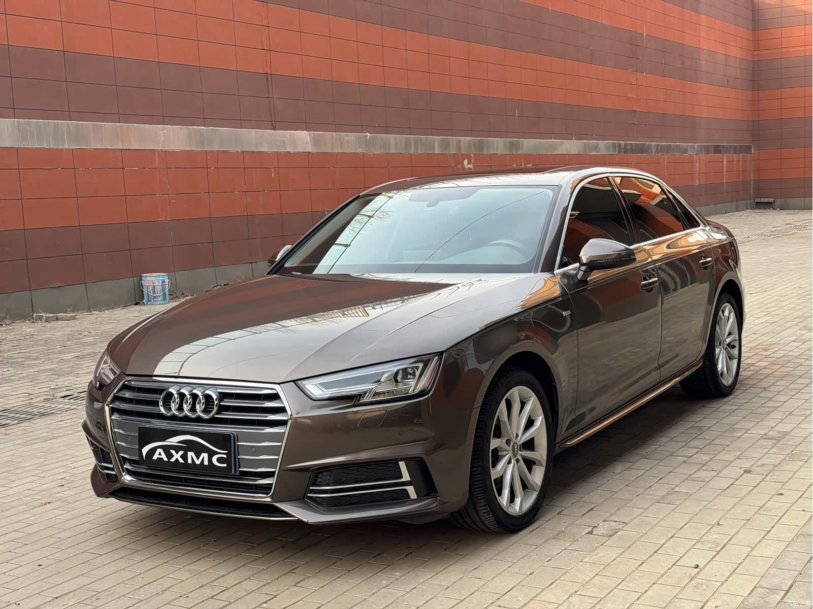 Audi A4L, 2018 1