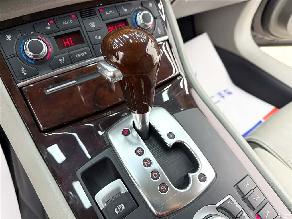 Audi A8L, 2008 15
