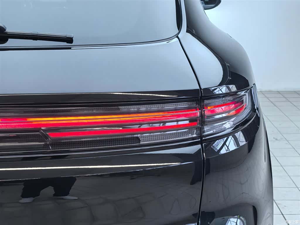 Porsche Cayenne, 2025 21