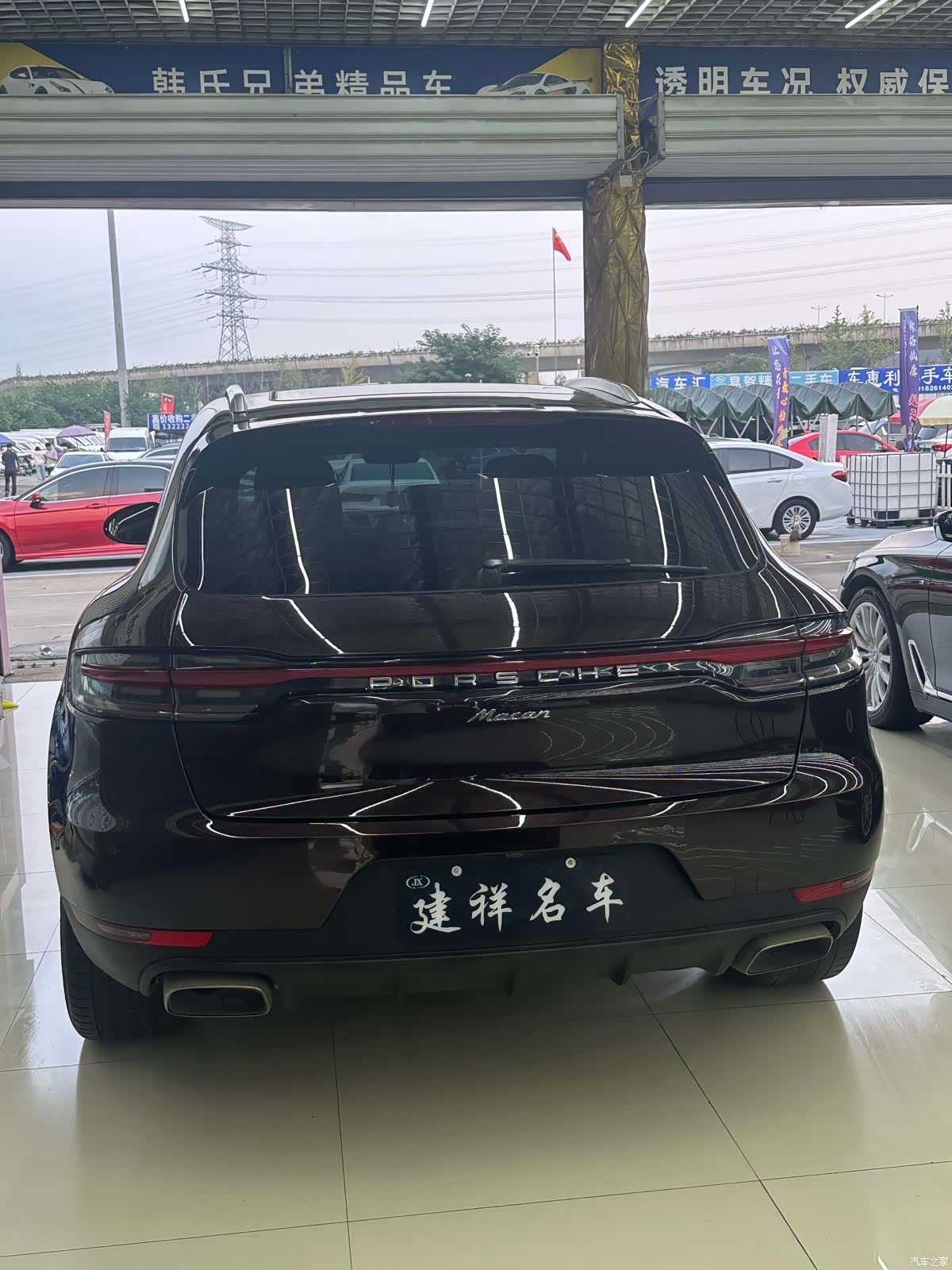 Porsche Macan, 2020 все фото