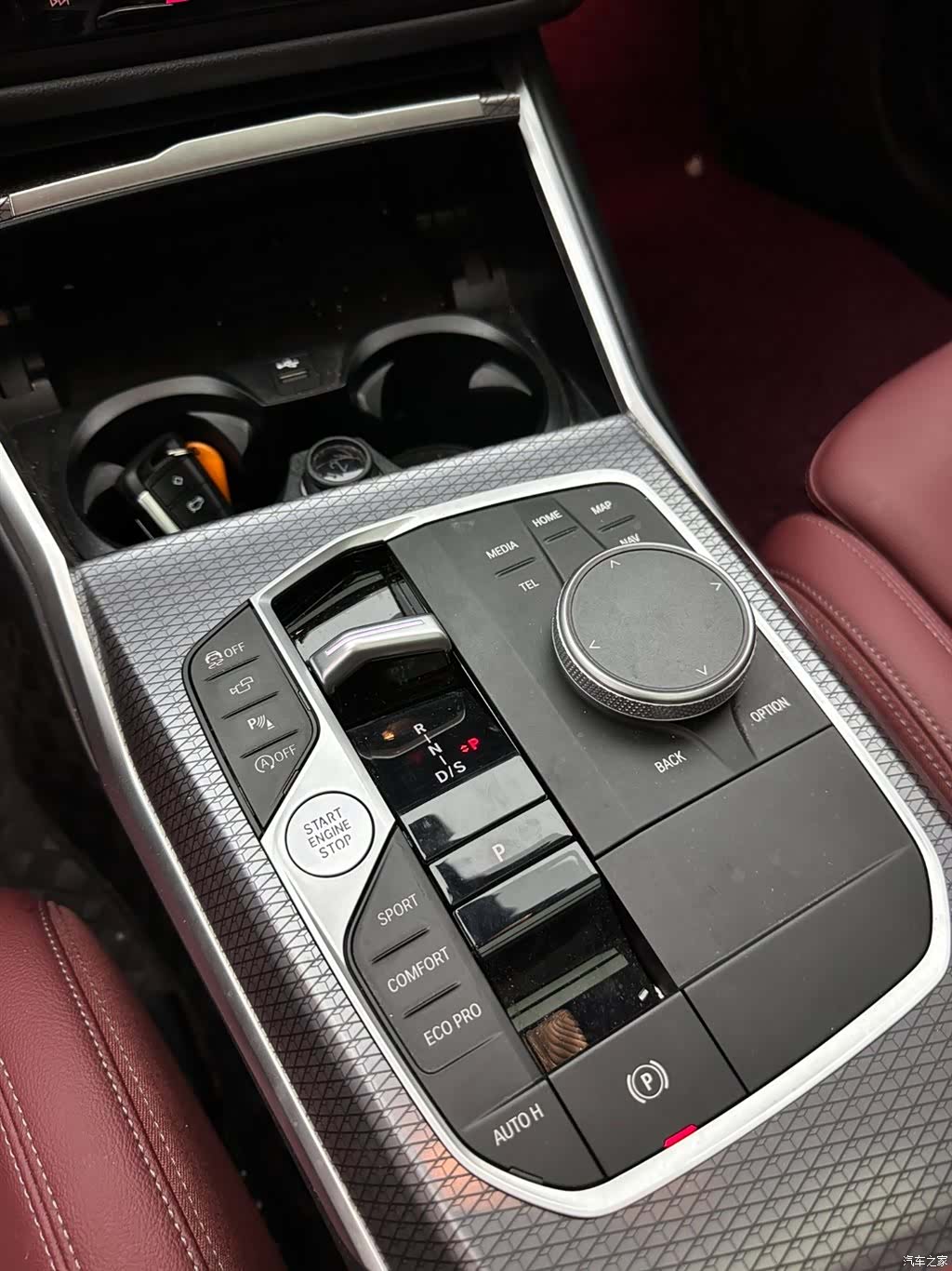 BMW 3 Series, 2025 16