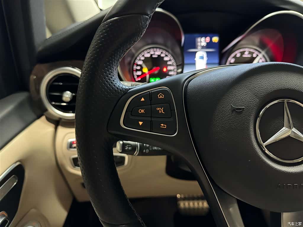 Mercedes-Benz V-Class, 2020 10