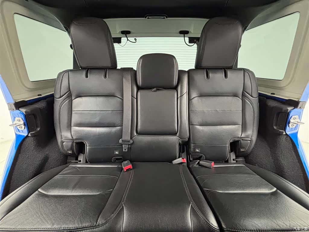 Jeep Wrangler, 2023 21