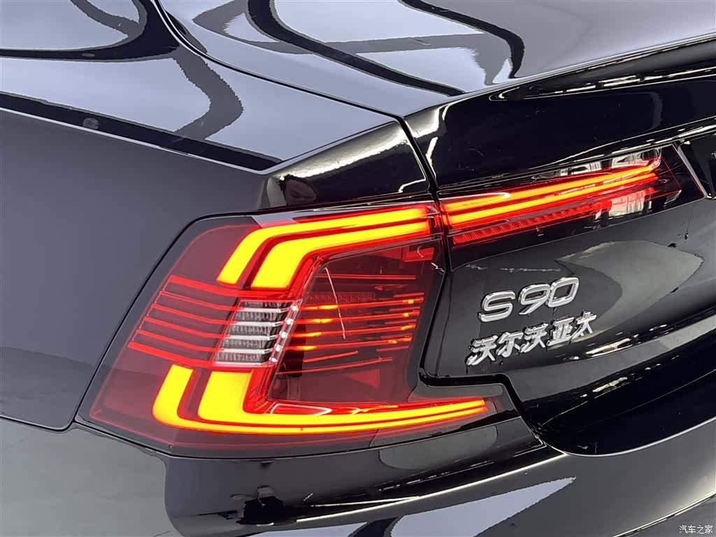 Volvo S90, 2025 24