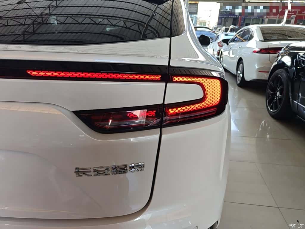 Ford Evos, 2022 8