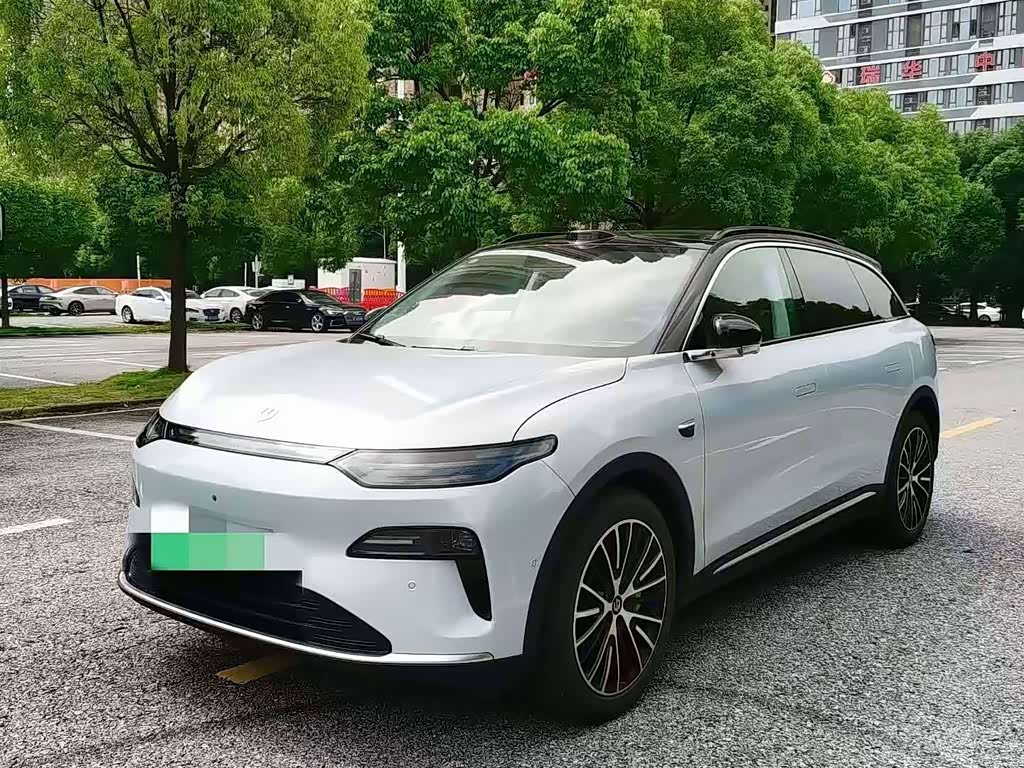 Leapmotor C11