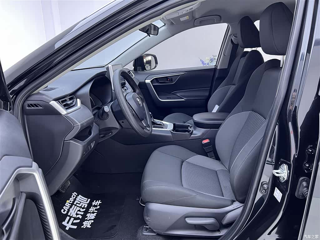 Toyota Wildlander, 2023 18