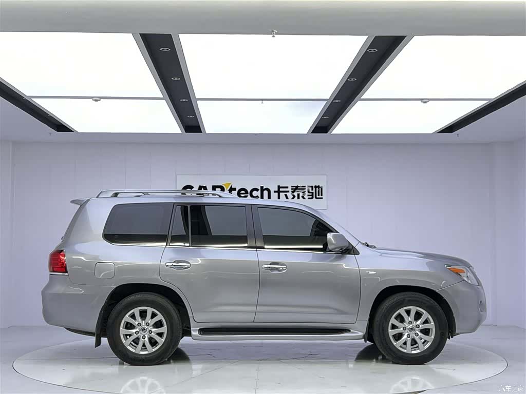 Lexus LX, 2008 4
