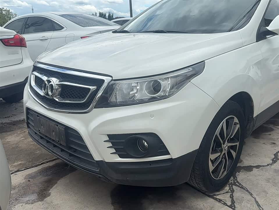 BAIC Shenbao X55