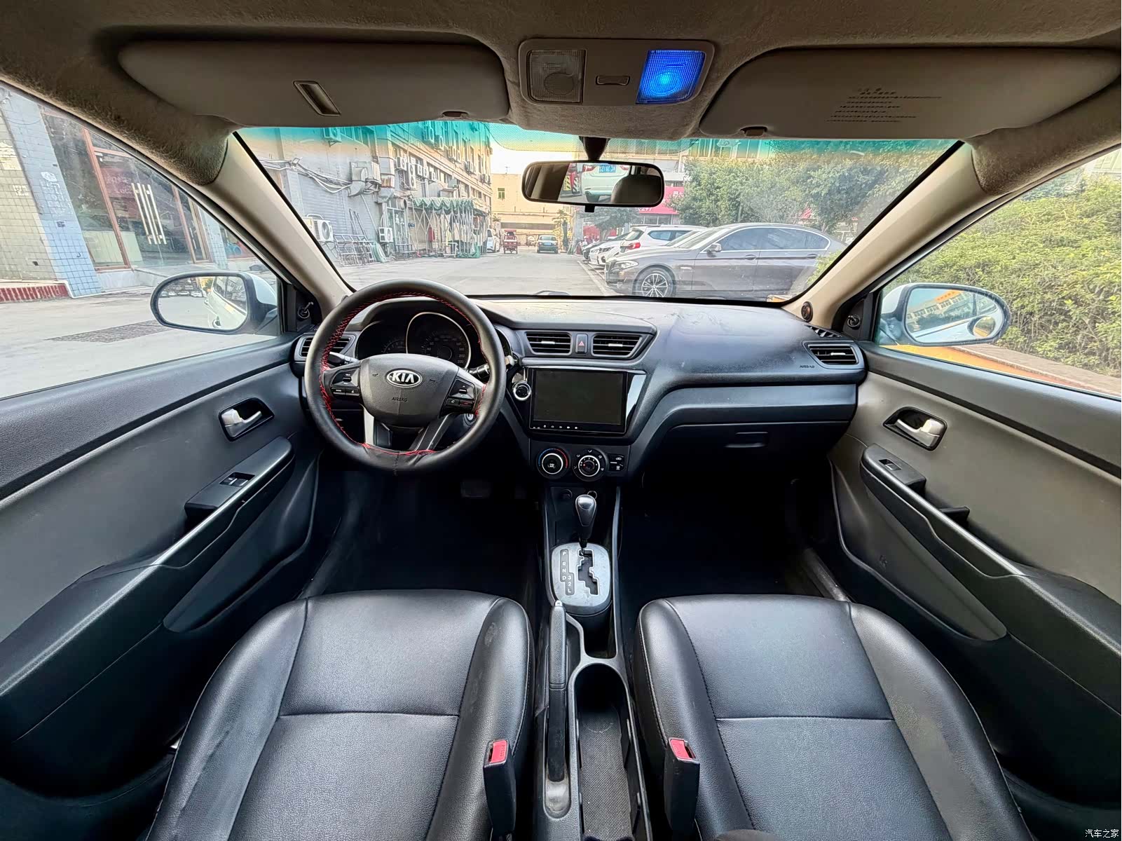 Kia K2, 2013 8