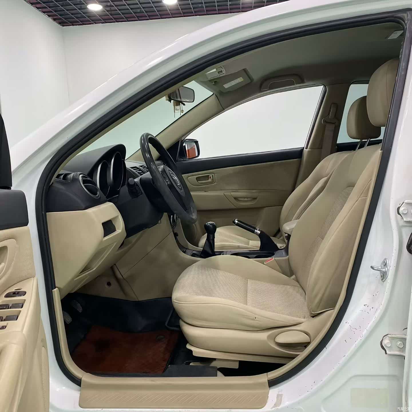 Mazda 3, 2014 4