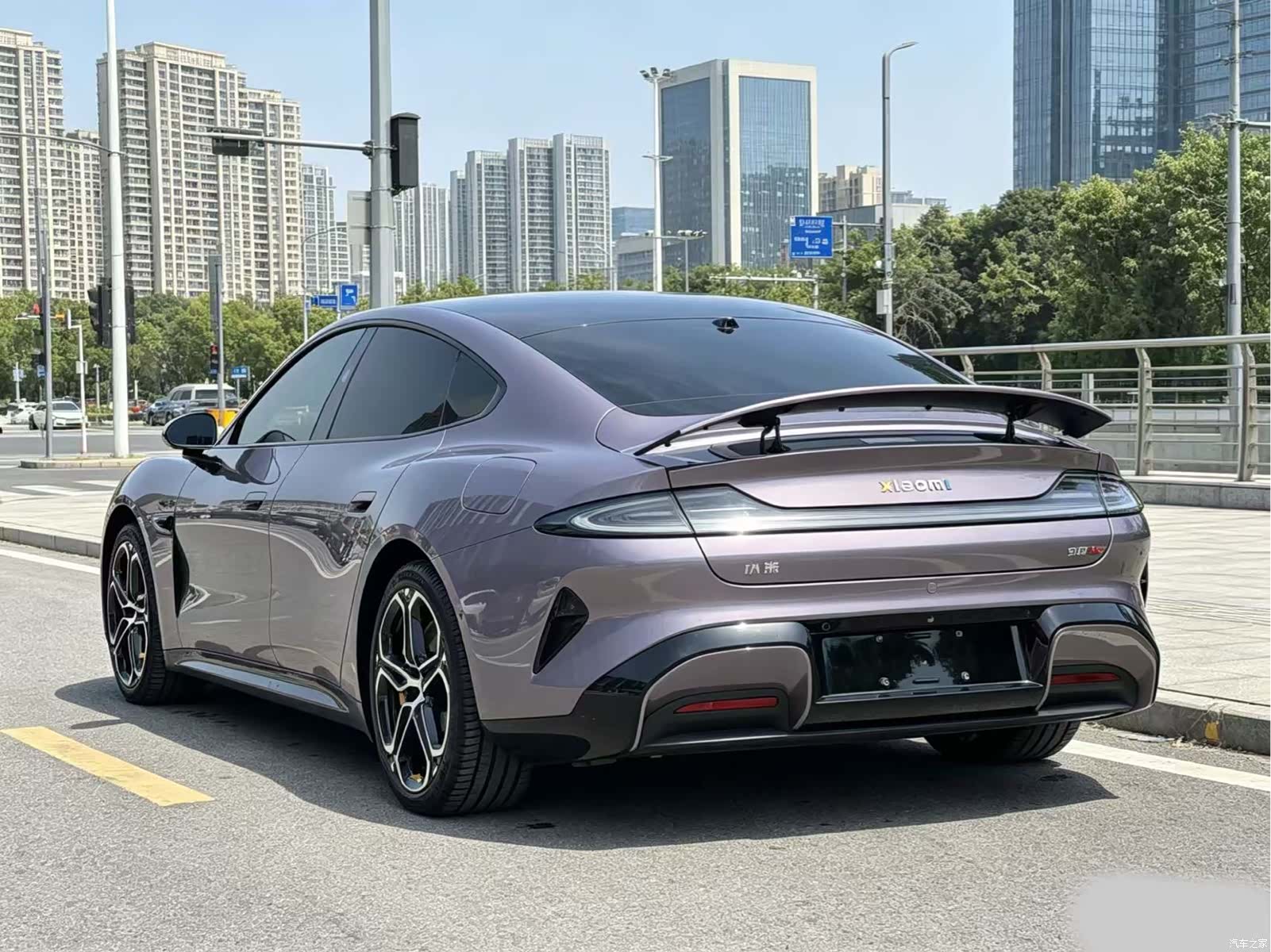 Xiaomi SU7, 2024 15