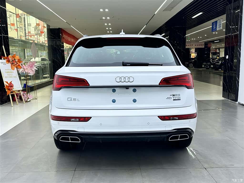 Audi Q5L, 2024 8