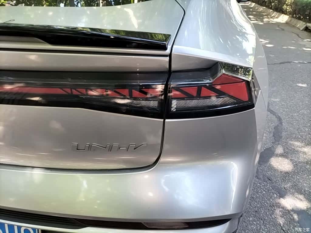 Changan UNI-V, 2024 8