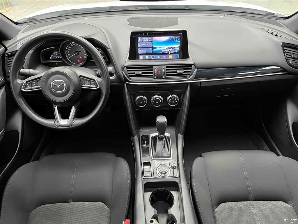 Mazda CX-4, 2023 2